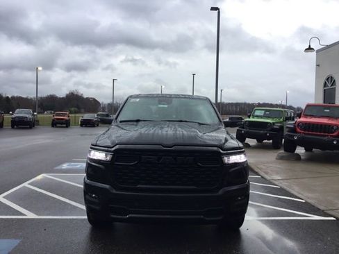 New 2026 RAM 1500 Big Horn AWD/4WD image 3