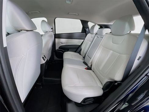 Certified 2025 Hyundai Tucson SEL AWD/4WD image 27