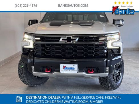 Certified 2022 Chevrolet Silverado 1500 ZR2 w/ Technology Package image 3