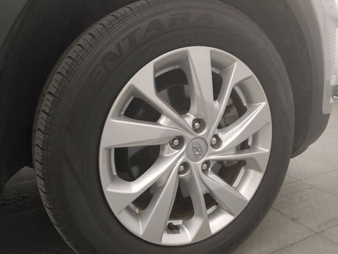 Used 2020 Hyundai Tucson SE image 31