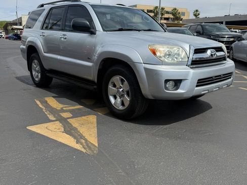 Used 2009 Toyota 4Runner SR5 w/ SR5 Extra Value Pkg 1 RWD image 1
