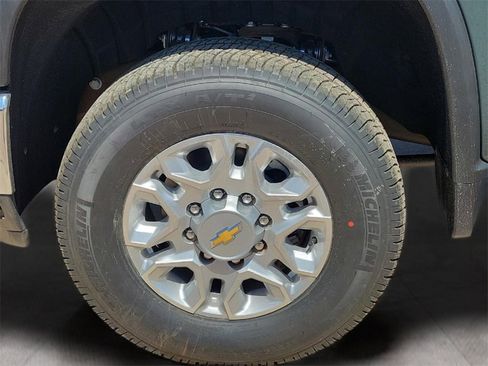 New 2025 Chevrolet Silverado 2500 LT w/ Texas Edition image 25