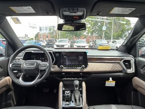 New 2026 GMC Canyon Denali AWD/4WD image 20