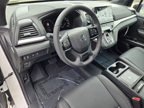 New 2026 Honda Odyssey Sport-L image 18