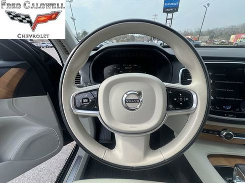 Used 2022 Volvo XC90 T8 Inscription Expression w/ Advanced Package image 11