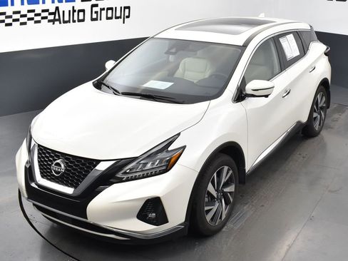 Used 2024 Nissan Murano SL image 9