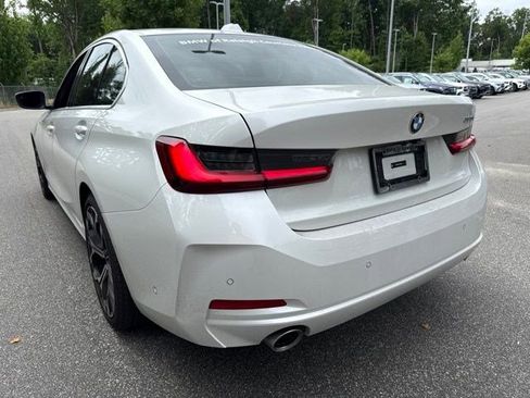 Certified 2025 BMW 330i Sedan w/ Premium Package RWD image 7