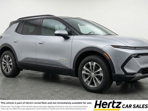 Used 2025 Chevrolet Equinox LT FWD image 1