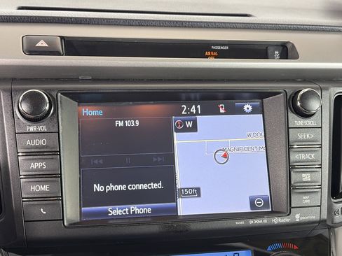 Used 2016 Toyota RAV4 XLE AWD/4WD image 19