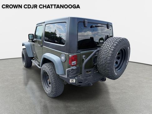 Used 2015 Jeep Wrangler Sport AWD/4WD image 3