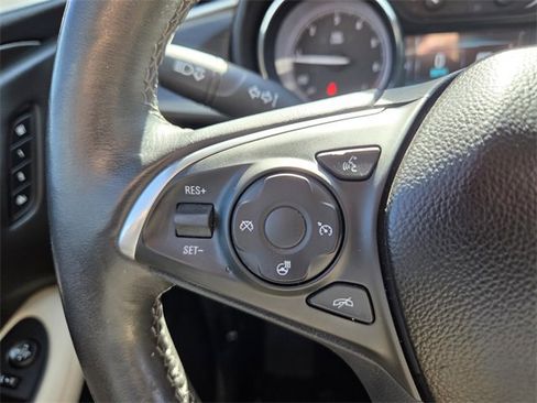 Used 2019 Buick Envision Essence image 33