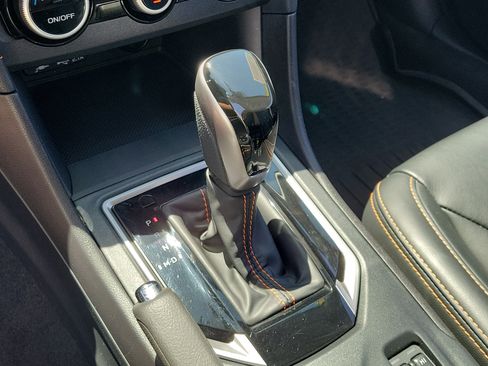 Certified 2021 Subaru Crosstrek 2.5i Limited w/ Moonroof Package 2 image 28