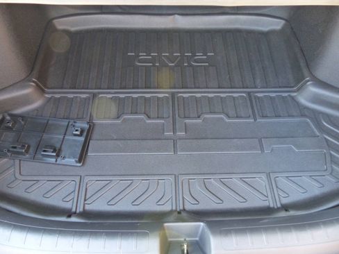 Used 2025 Honda Civic Sport image 25