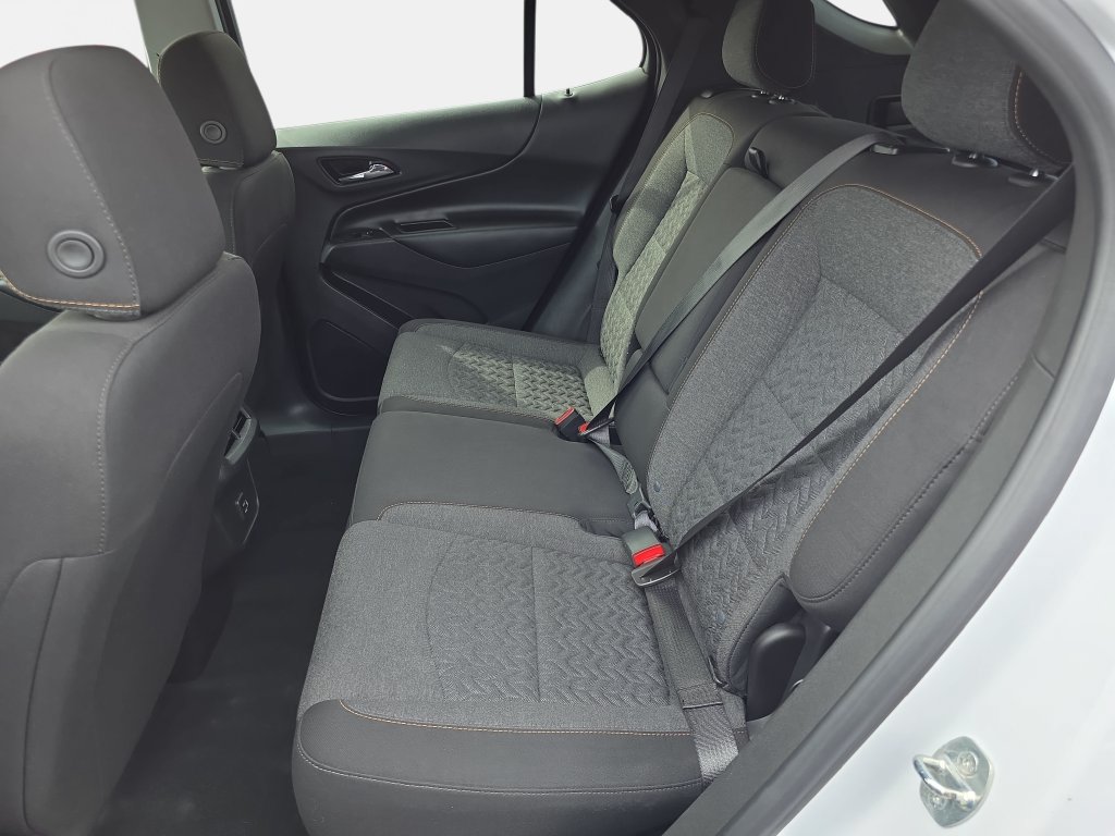 Used 2022 Chevrolet Equinox LT AWD/4WD image 11