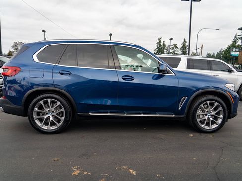 Used 2019 BMW X5 xDrive40i w/ Convenience Package AWD/4WD image 9