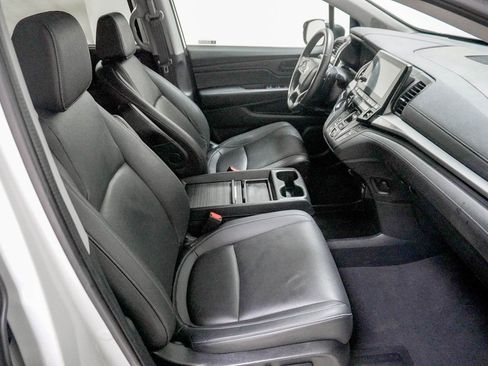 Used 2023 Honda Odyssey EX-L image 32