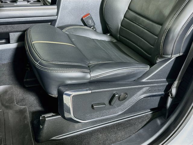 Used 2023 Ford F250 Platinum AWD/4WD image 25