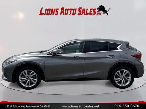 Used 2019 INFINITI QX30 FWD image 8