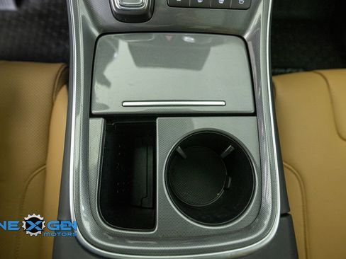 Used 2023 Hyundai Santa Fe Calligraphy AWD/4WD image 22