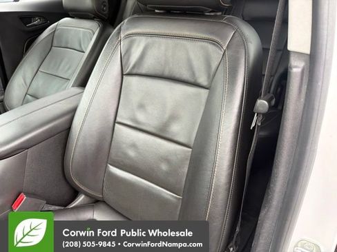 Used 2019 Chevrolet Equinox Premier AWD/4WD image 24