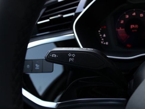 New 2025 Audi Q3 2.0T Premium image 13