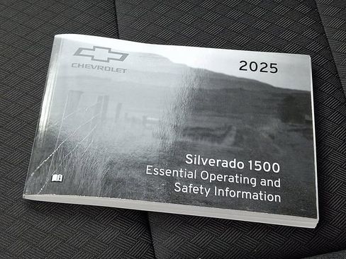 Used 2025 Chevrolet Silverado 1500 LT Trail Boss image 26