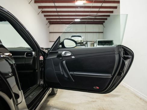Used 2012 Porsche 911 Turbo S AWD/4WD image 27