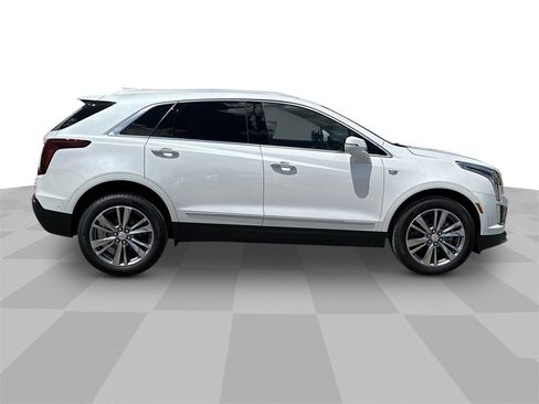 New 2025 Cadillac XT5 Premium Luxury w/ Technology Package image 8