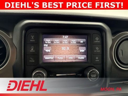 Certified 2021 Jeep Wrangler Unlimited Sport AWD/4WD image 26
