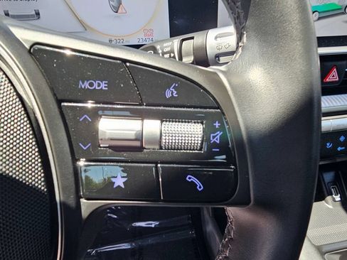 Used 2024 Hyundai Ioniq 6 SE RWD image 26