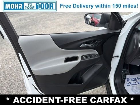 Used 2021 Chevrolet Equinox LS w/ LS Convenience Package FWD image 9