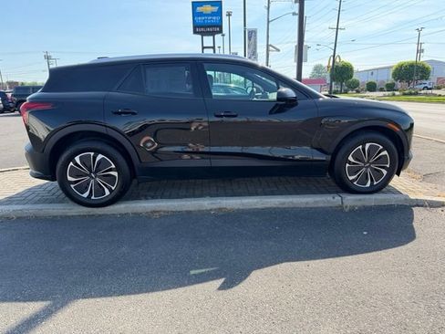 Certified 2024 Chevrolet Blazer EV LT AWD/4WD image 8