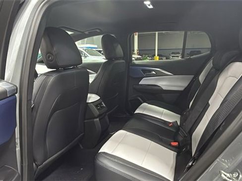 New 2026 Chevrolet Equinox EV LT image 16