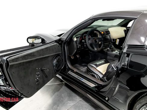 Used 2009 Chevrolet Corvette ZR1 w/ Preferred Equipment Group RWD image 87