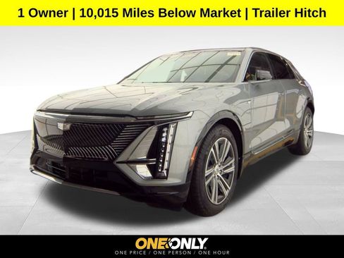 Used 2024 Cadillac Lyriq Luxury w/ LPO, Floor Liner Package AWD/4WD image 1
