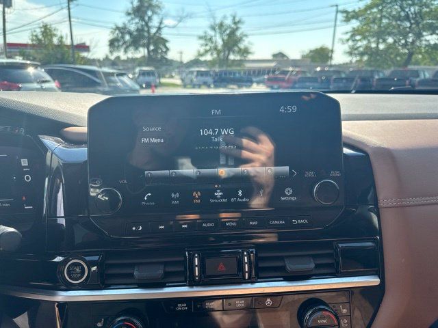 Used 2023 Nissan Pathfinder Platinum AWD/4WD image 16