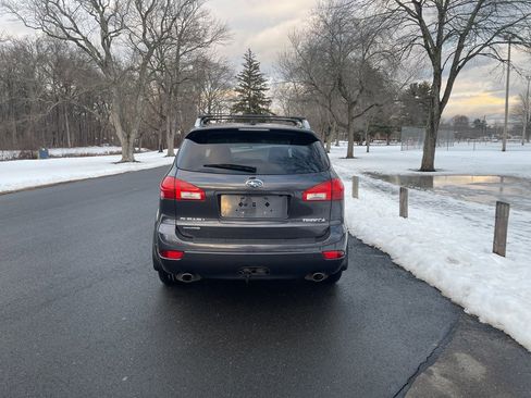 Used 2011 Subaru Tribeca Touring image 9