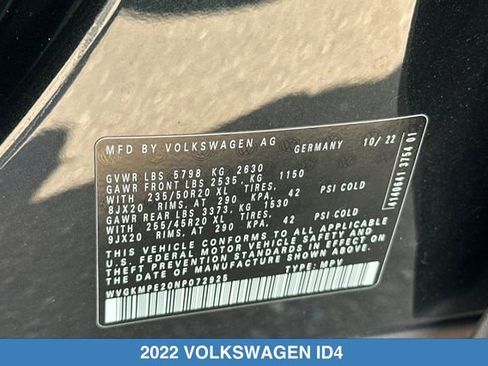 Used 2022 Volkswagen ID.4 Pro S w/ Gradient Package RWD image 32
