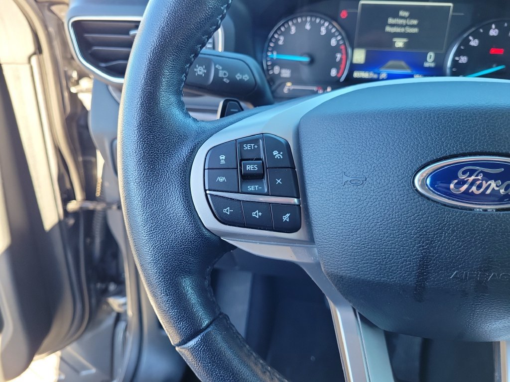 Used 2021 Ford Explorer Limited w/ Equipment Group 301A AWD/4WD image 28