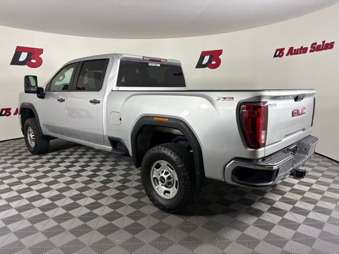 Used 2020 GMC Sierra 2500 4x4 Crew Cab w/ Gooseneck/5TH Wheel Package image 5