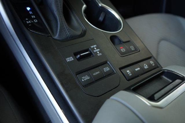 Used 2024 Honda CR-V LX image 21