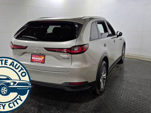 Used 2024 MAZDA CX-90 3.3 Turbo w/ Preferred Plus image 9