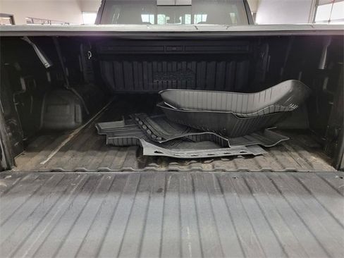 Certified 2024 Chevrolet Silverado 1500 High Country w/ High Country Premium Package image 37