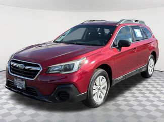 Used 2018 Subaru Outback 2.5i AWD/4WD video 1
