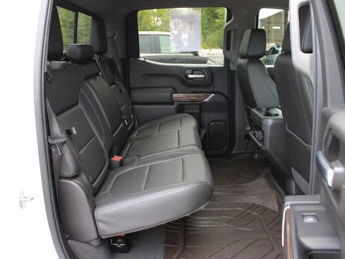 Used 2019 Chevrolet Silverado 1500 RST AWD/4WD image 42