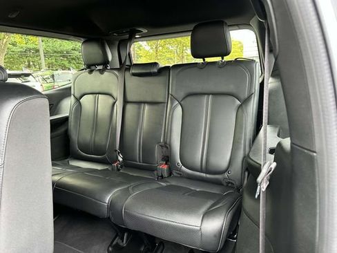 Used 2022 Jeep Wagoneer Series II image 7