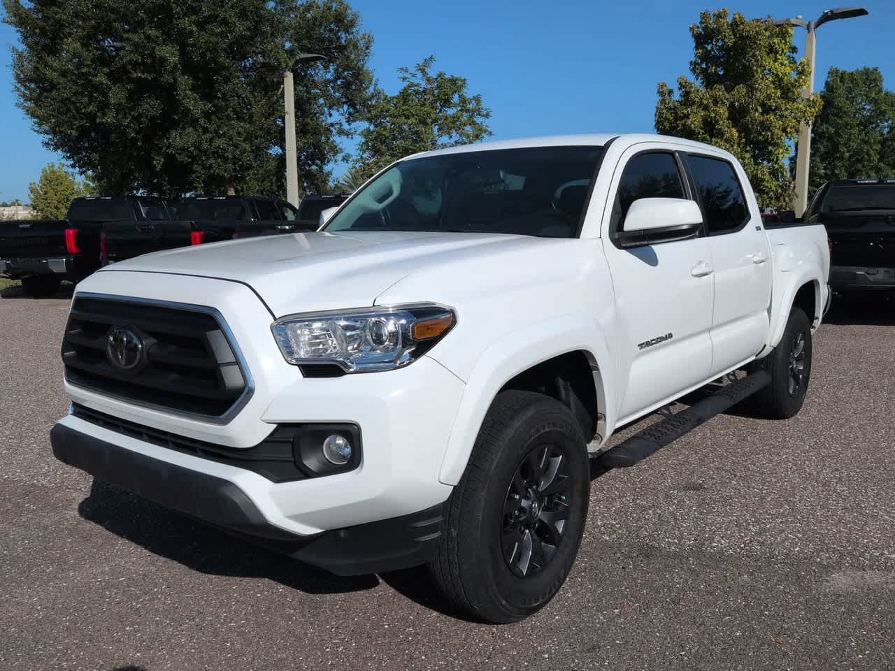 Used 2023 Toyota Tacoma SR5 RWD image 2