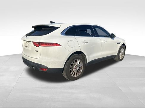 Used 2020 Jaguar F-PACE Prestige image 7