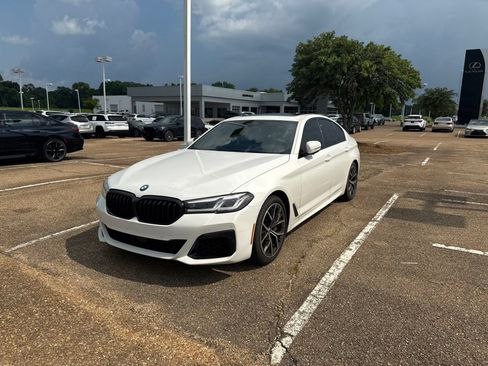 Used 2023 BMW 540i w/ M Sport Package RWD image 1