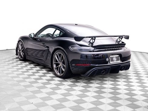 Used 2020 Porsche 718 Cayman GT4 image 3